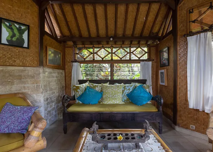 Bali Firefly