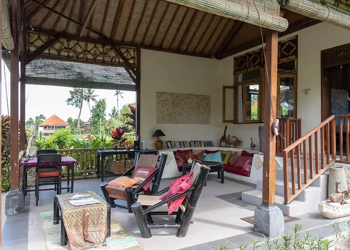 Bali Firefly Alojamento de Acomodação e Pequeno-almoço
