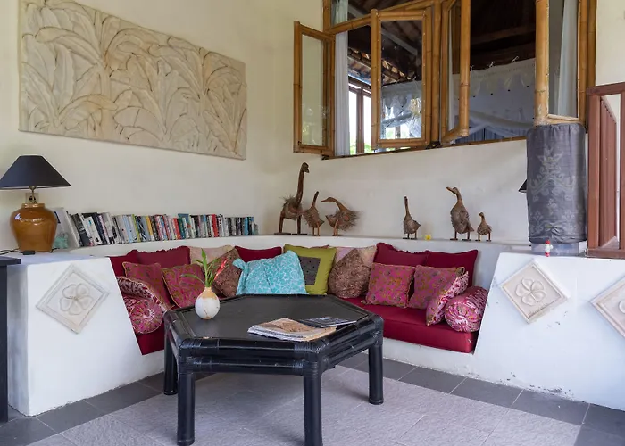Bali Firefly Alojamento de Acomodação e Pequeno-almoço Ubud