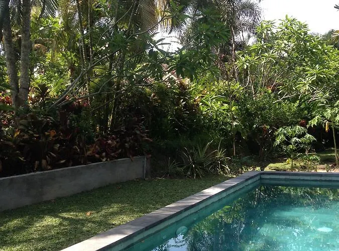 Alojamento de Acomodação e Pequeno-almoço Bali Firefly 4*